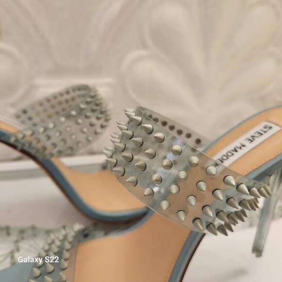 Steve Madden "Lunna" Blue Studded Heels. NWT. Size 9.5 - Picture 5 of 8